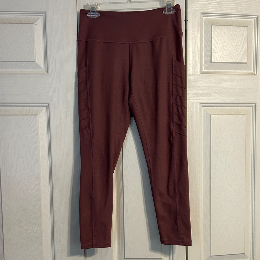 Z by ZELLA Mauve High-Waisted Leggings Athletic Athleisure Workout Medium Pocket